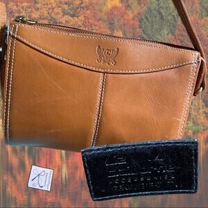 Liz Claiborne Sport Accessories Genuine Leather Crossbody Purse